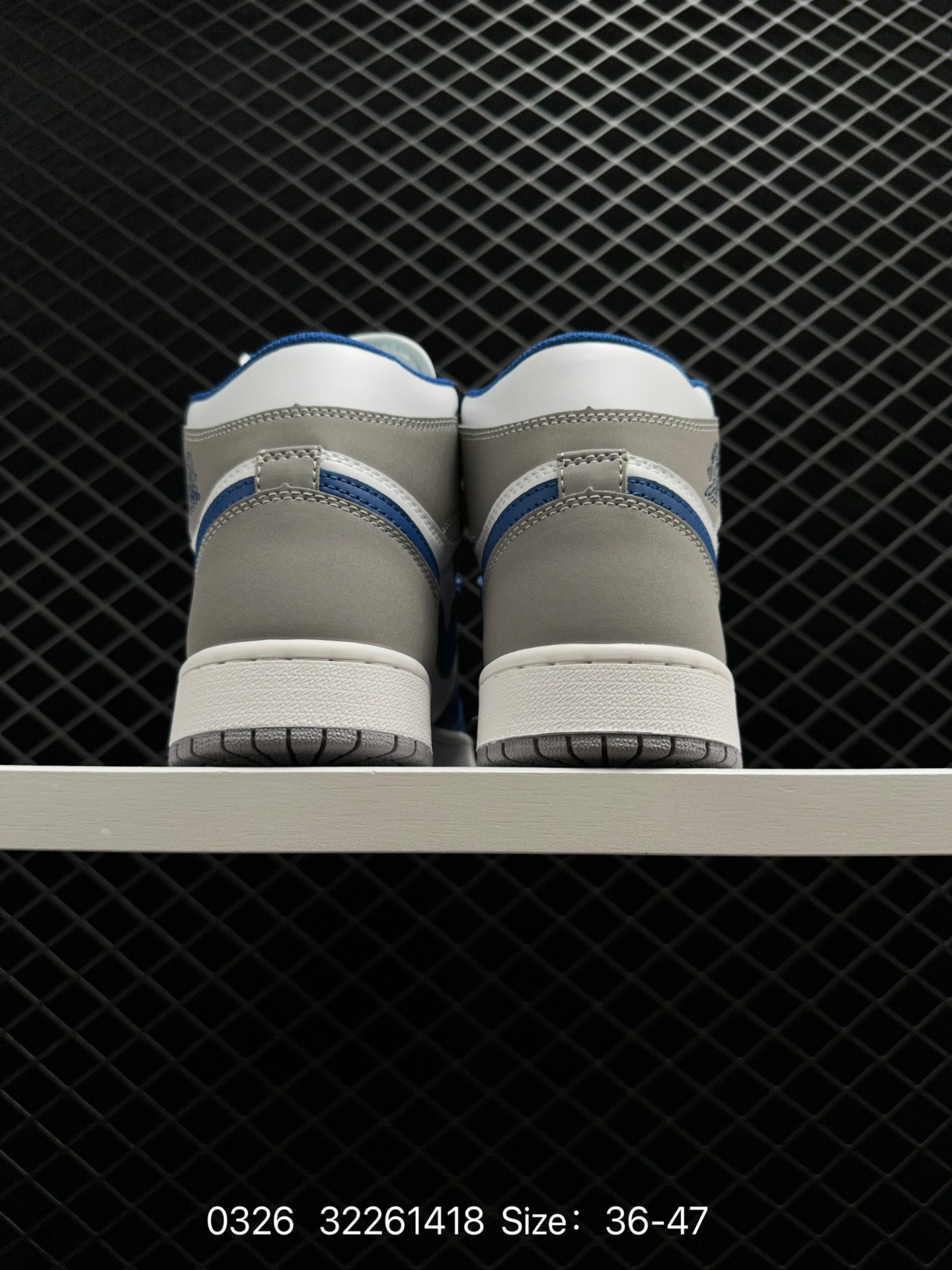 Air Jordan 1 High OG“University Blue”